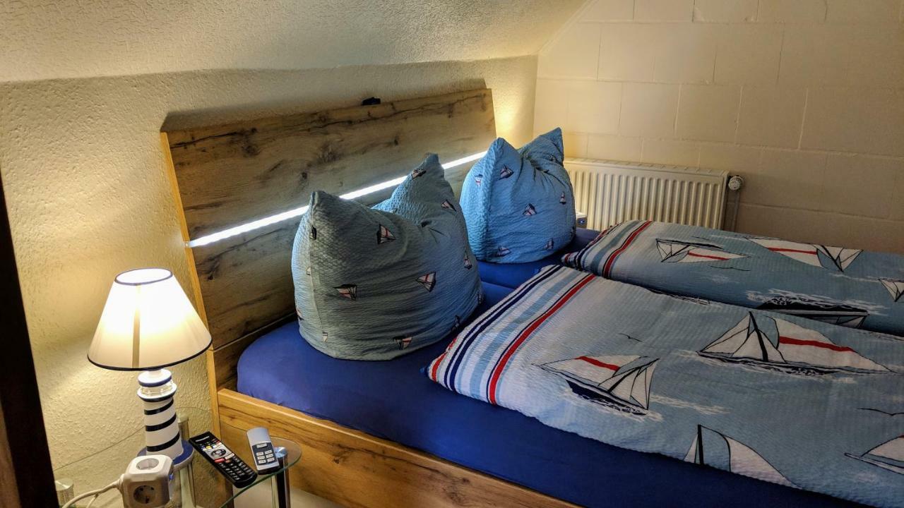 Hotel Drostenhof garni Esens Buitenkant foto